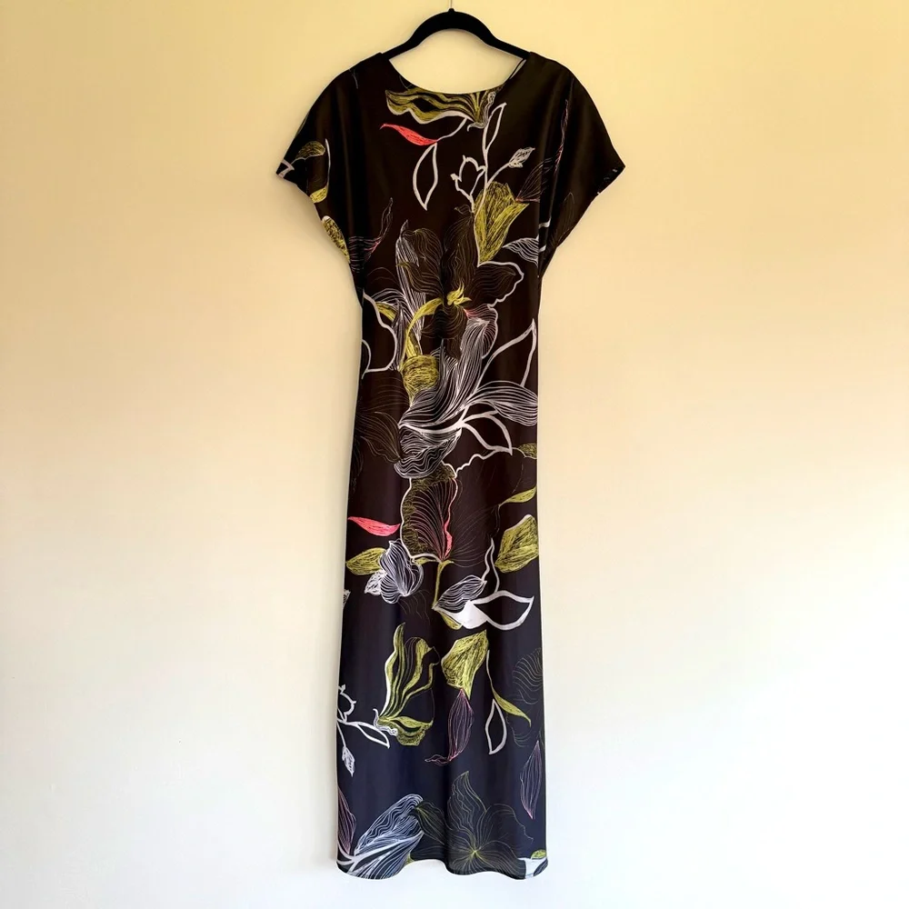 🪷ZARA Women’s Satin Floral Faux Wrap Ruched Short Sleeve Slit Midi Dress - Picture 5 of 9